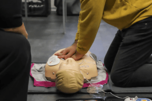 ACLS recertification step-by-step guide for U.S. healthcare provider